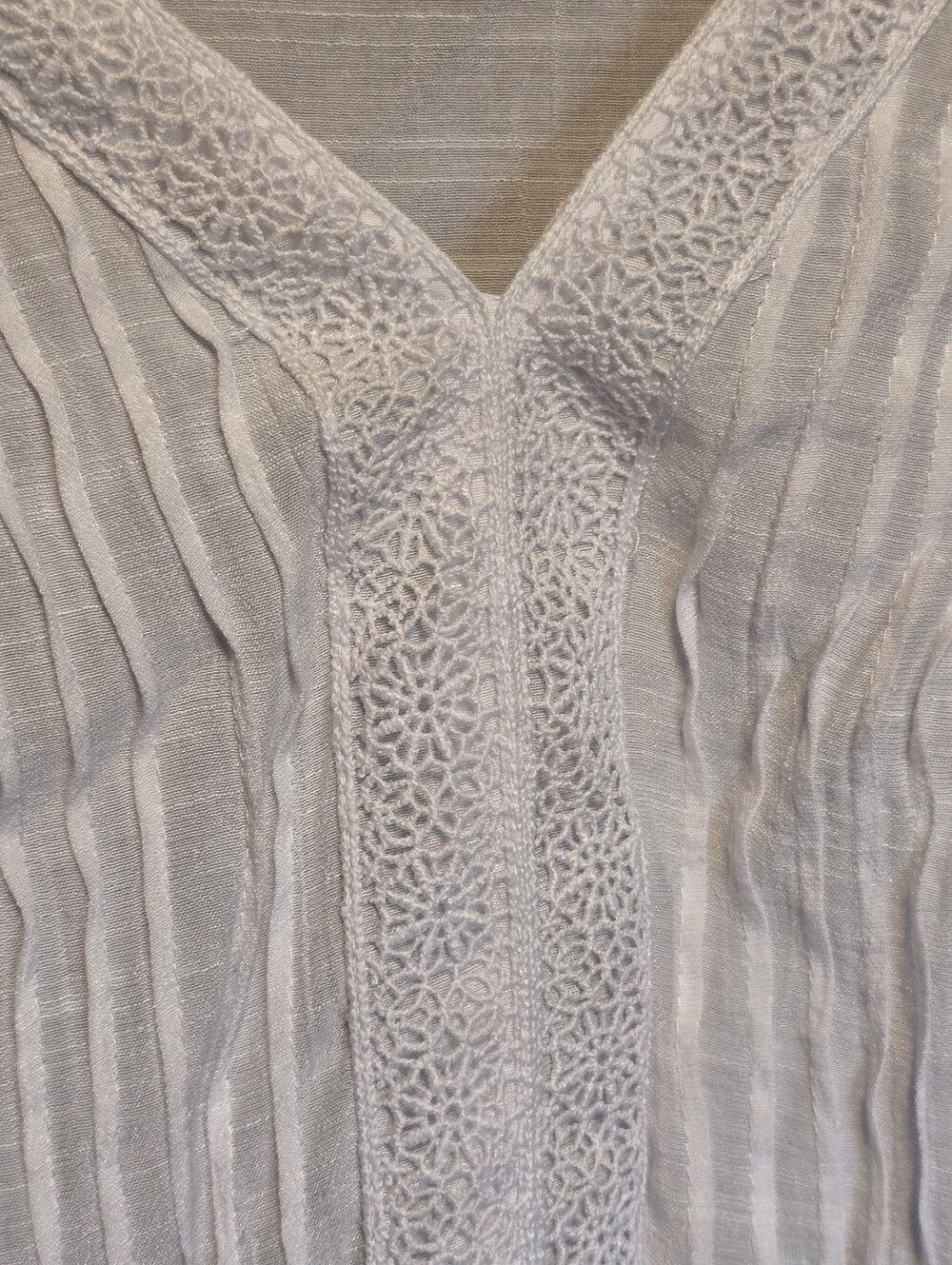 Counterparts White Crochet Lace Pintuck Tunic Blouse L Flared Bell Sleeve Boho - Picture 5 of 8